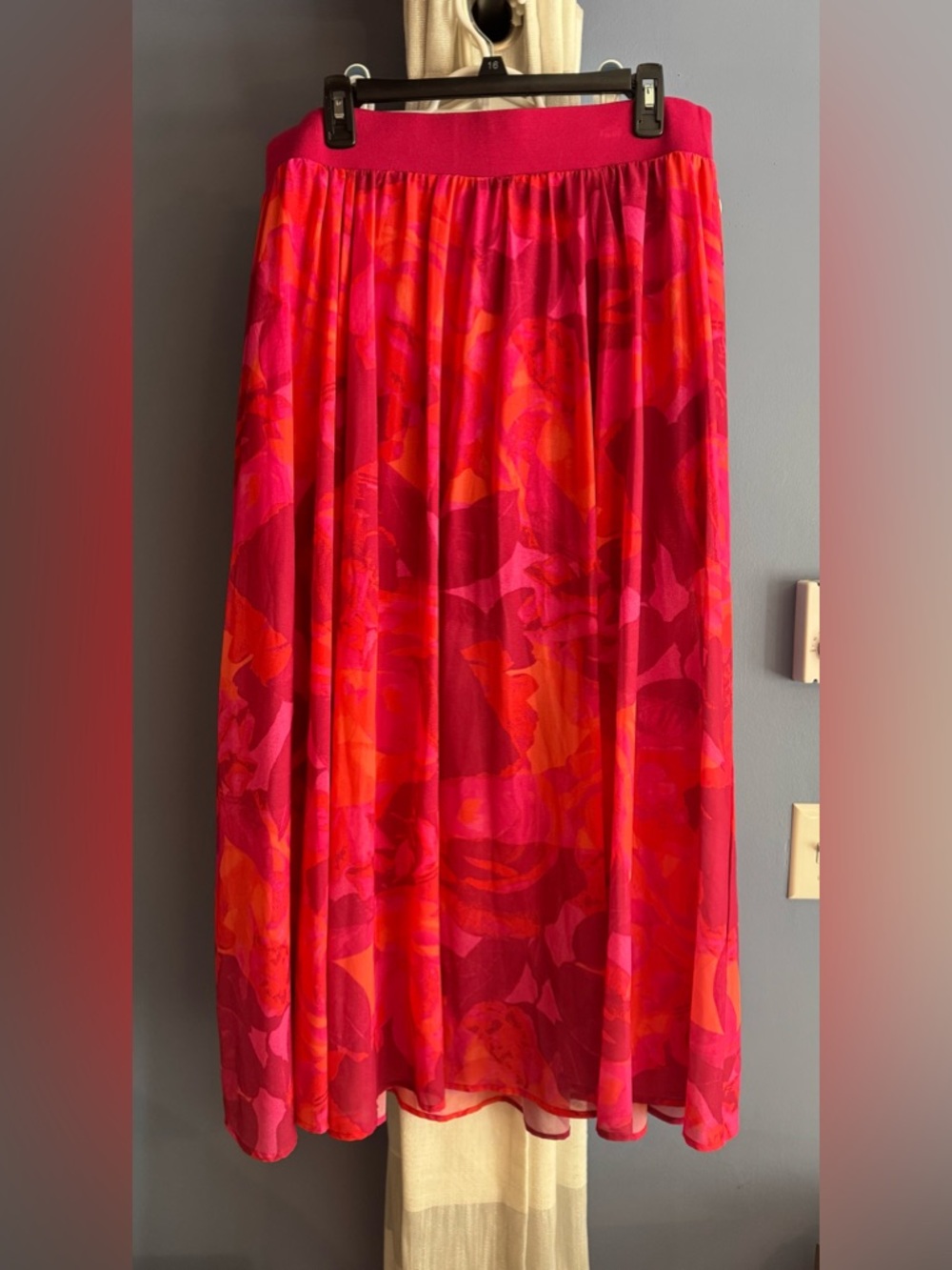 torrid Pink & Coral Floral Circle Skirt